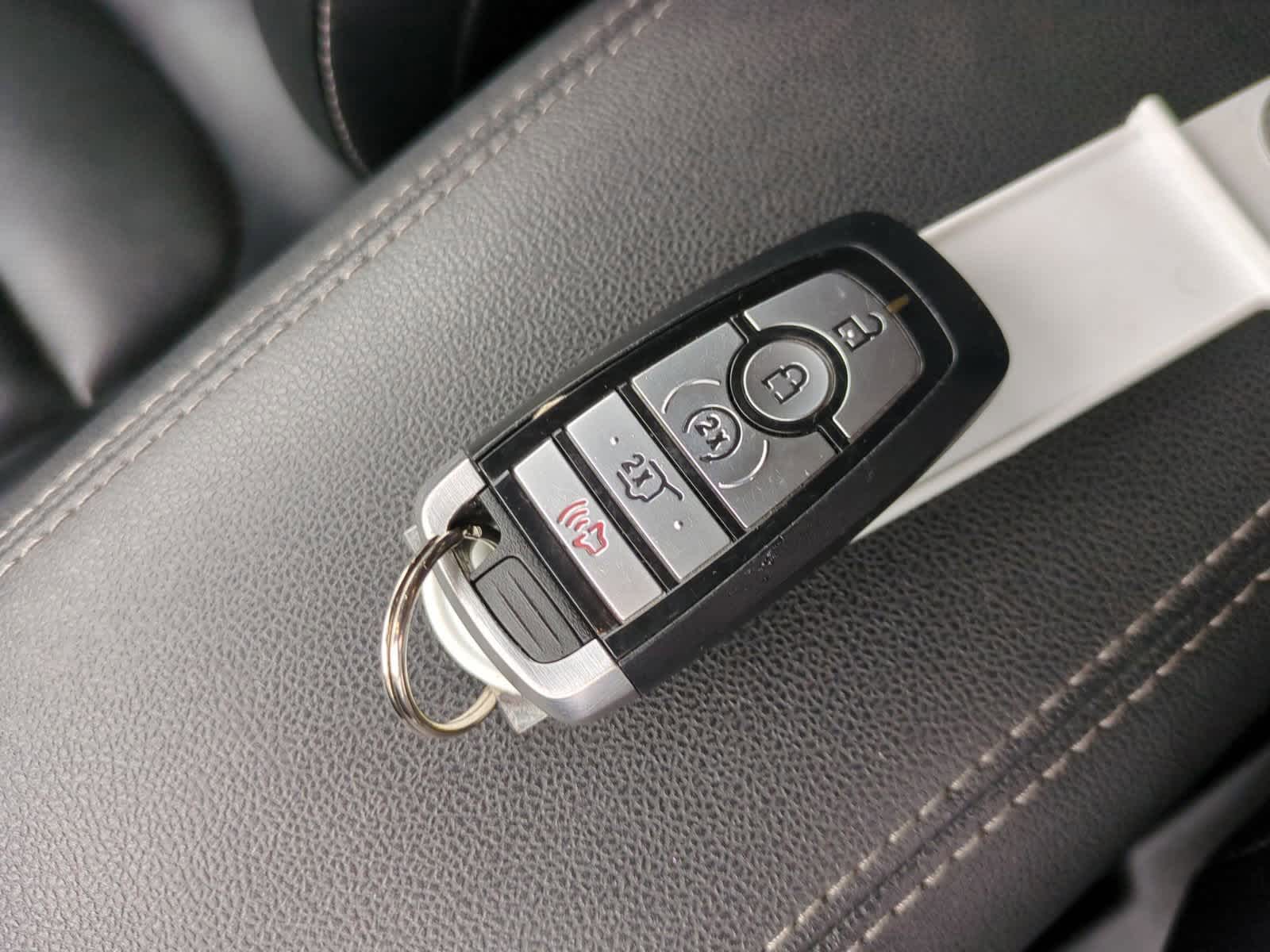 Thumbnail: 2020 Ford Escape - 33