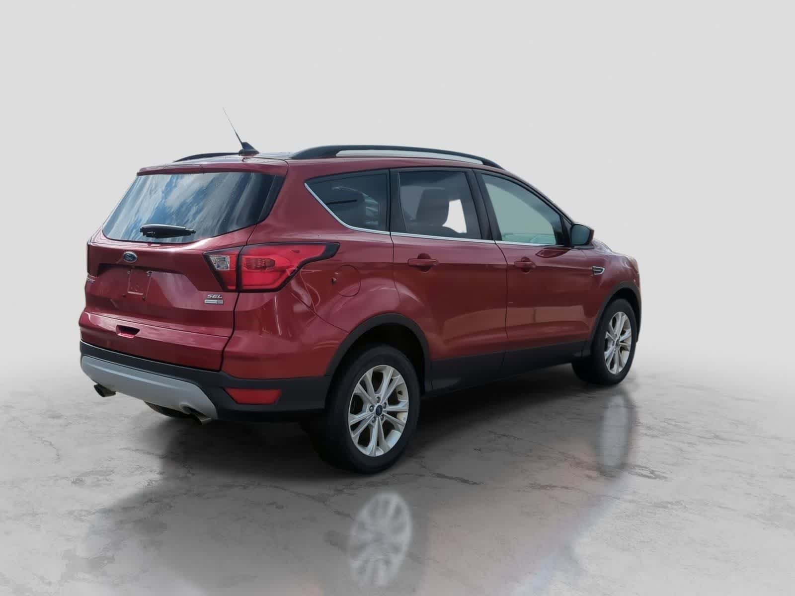 Thumbnail: 2019 Ford Escape - 8