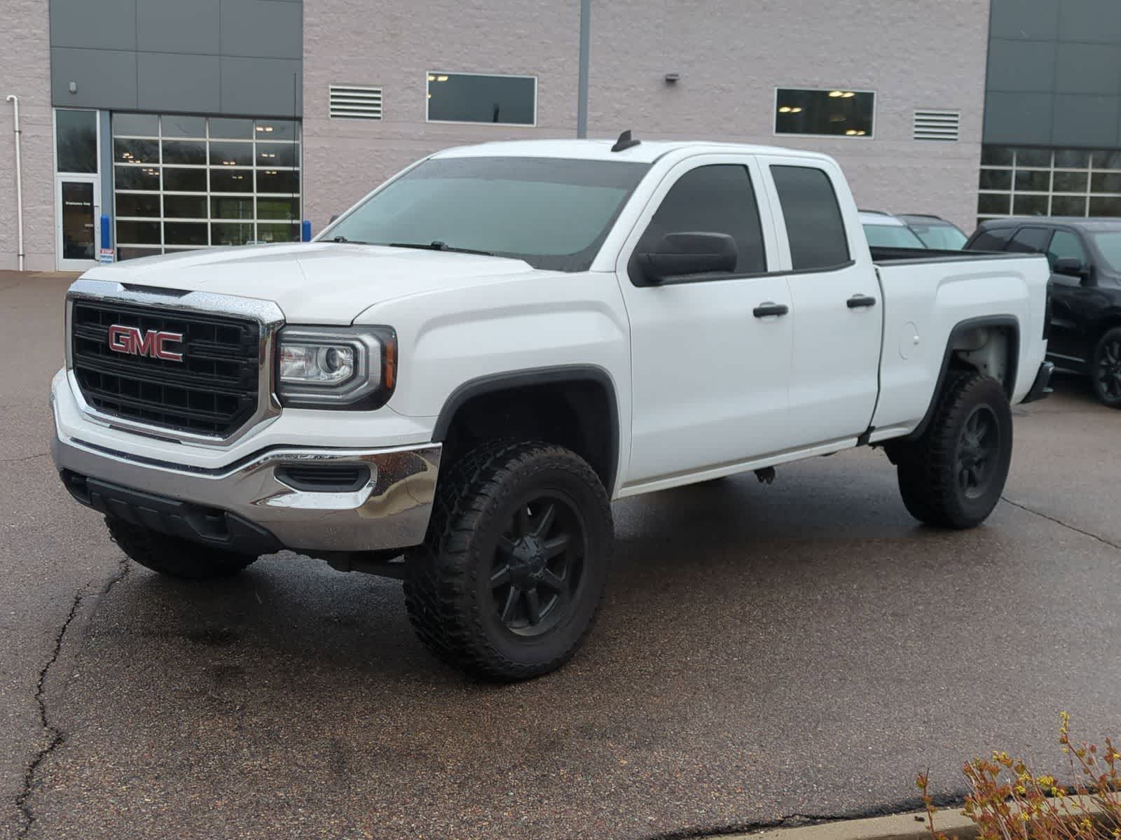 Thumbnail: 2017 GMC Sierra 1500 - 4