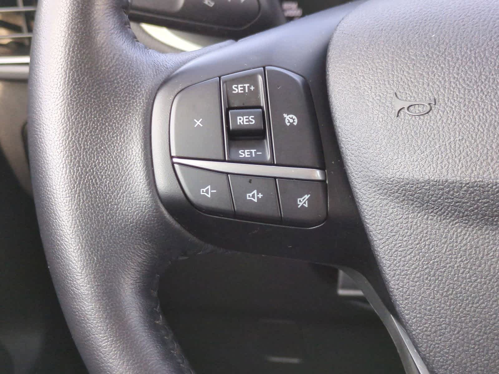 Thumbnail: 2023 Ford Bronco Sport - 23