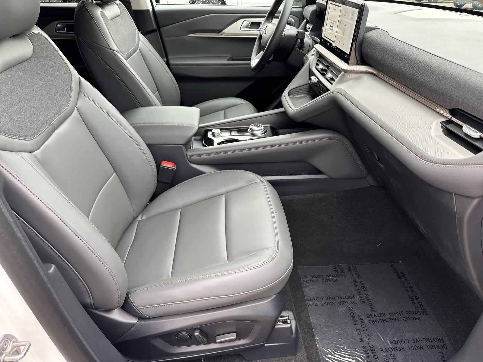 Thumbnail: 2026 Ford Explorer - 21