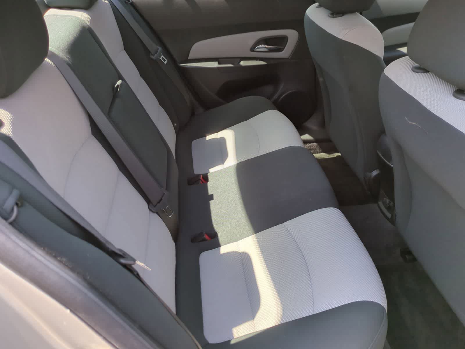 Thumbnail: 2012 Chevrolet Cruze - 20