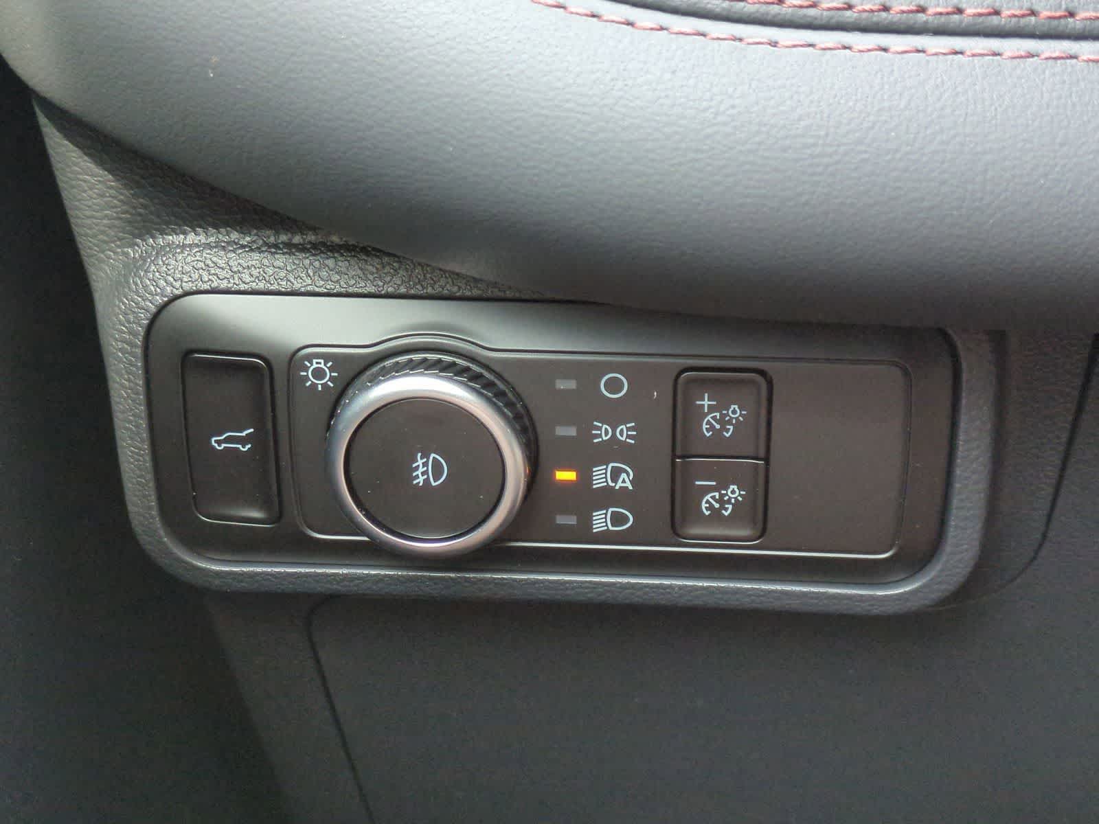 Thumbnail: 2026 Ford Explorer - 32