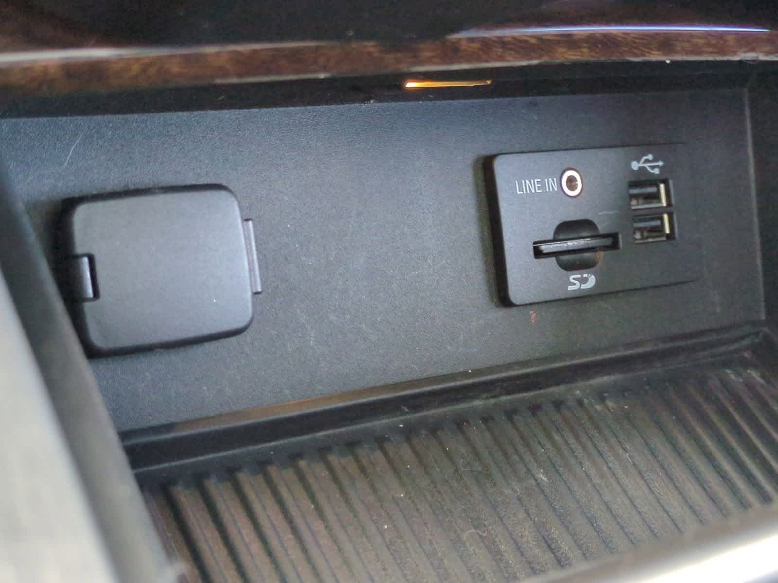 Thumbnail: 2015 Ford F-150 - 33