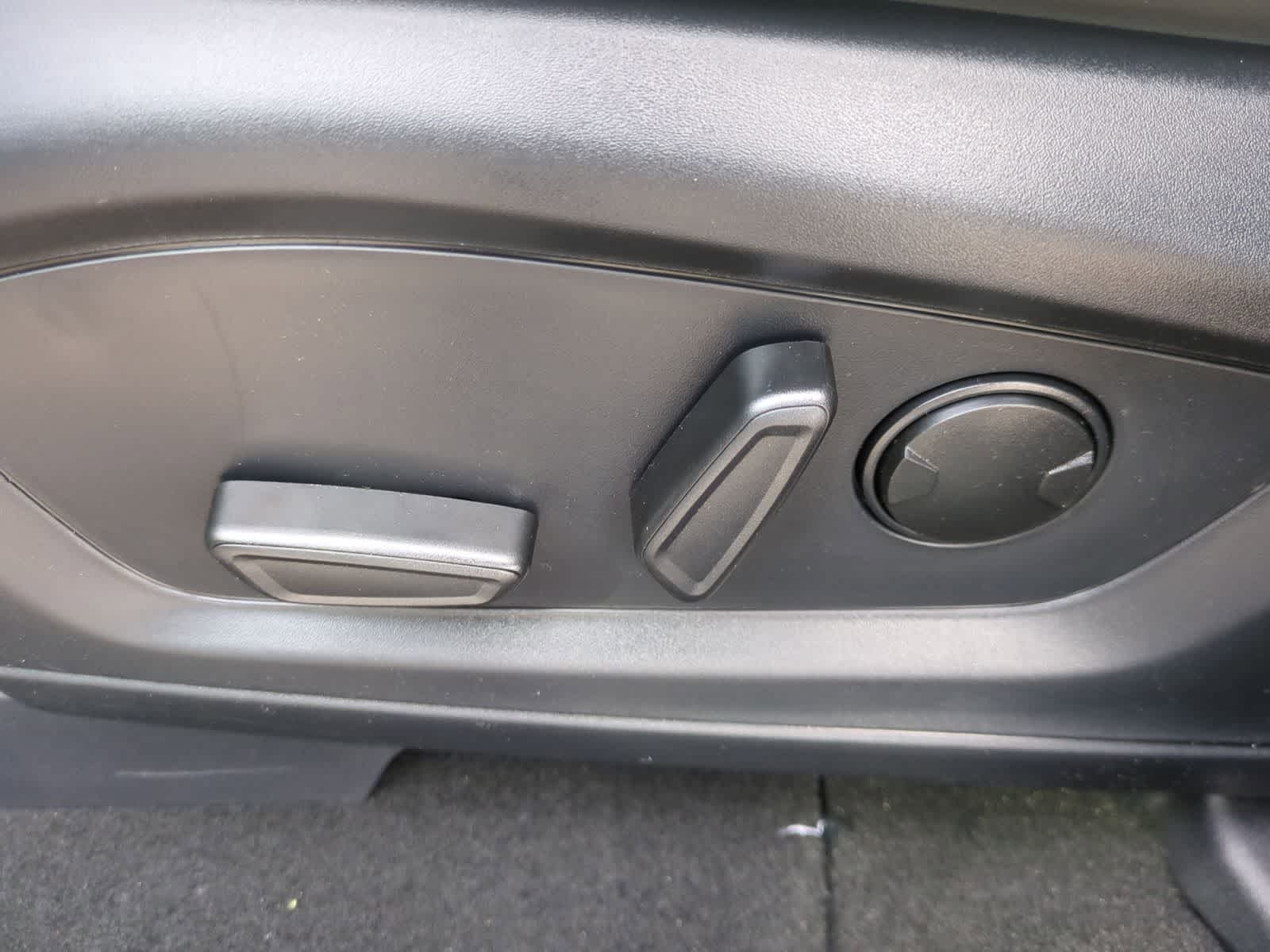 Thumbnail: 2026 Ford Explorer - 17