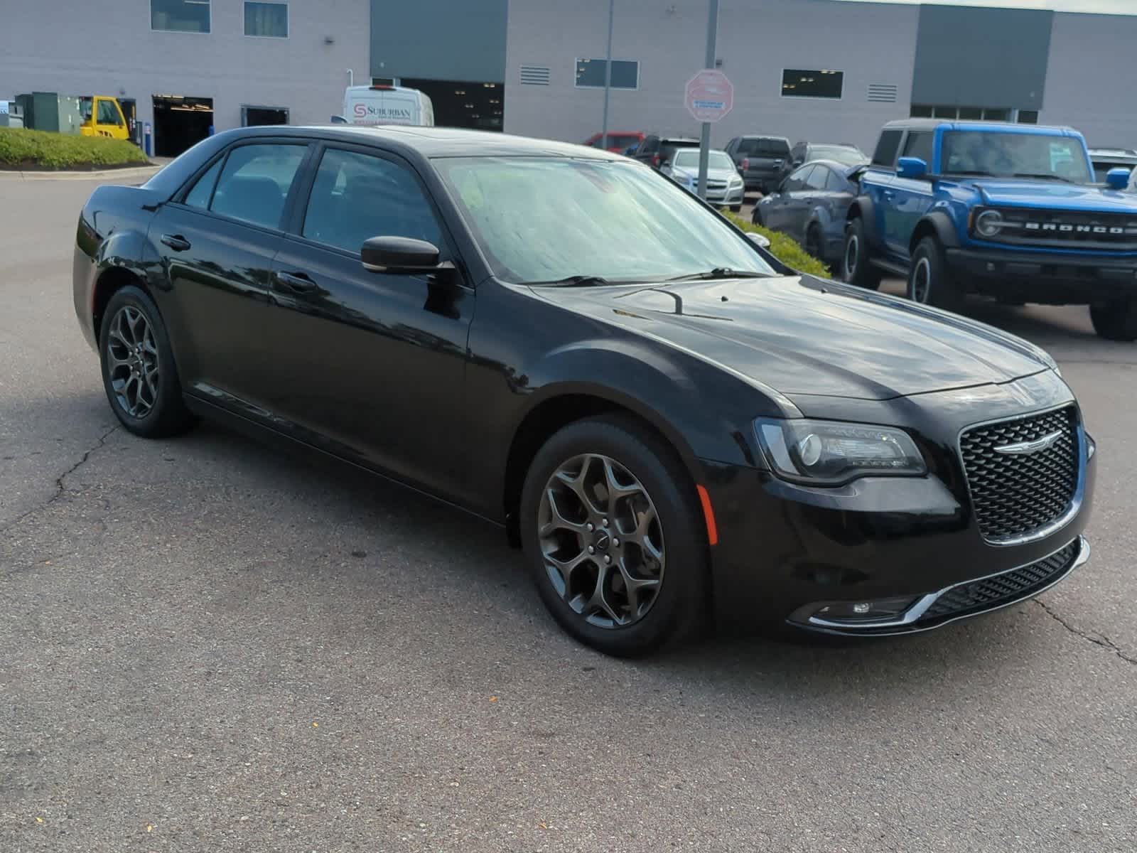 Thumbnail: 2018 Chrysler 300 - 2