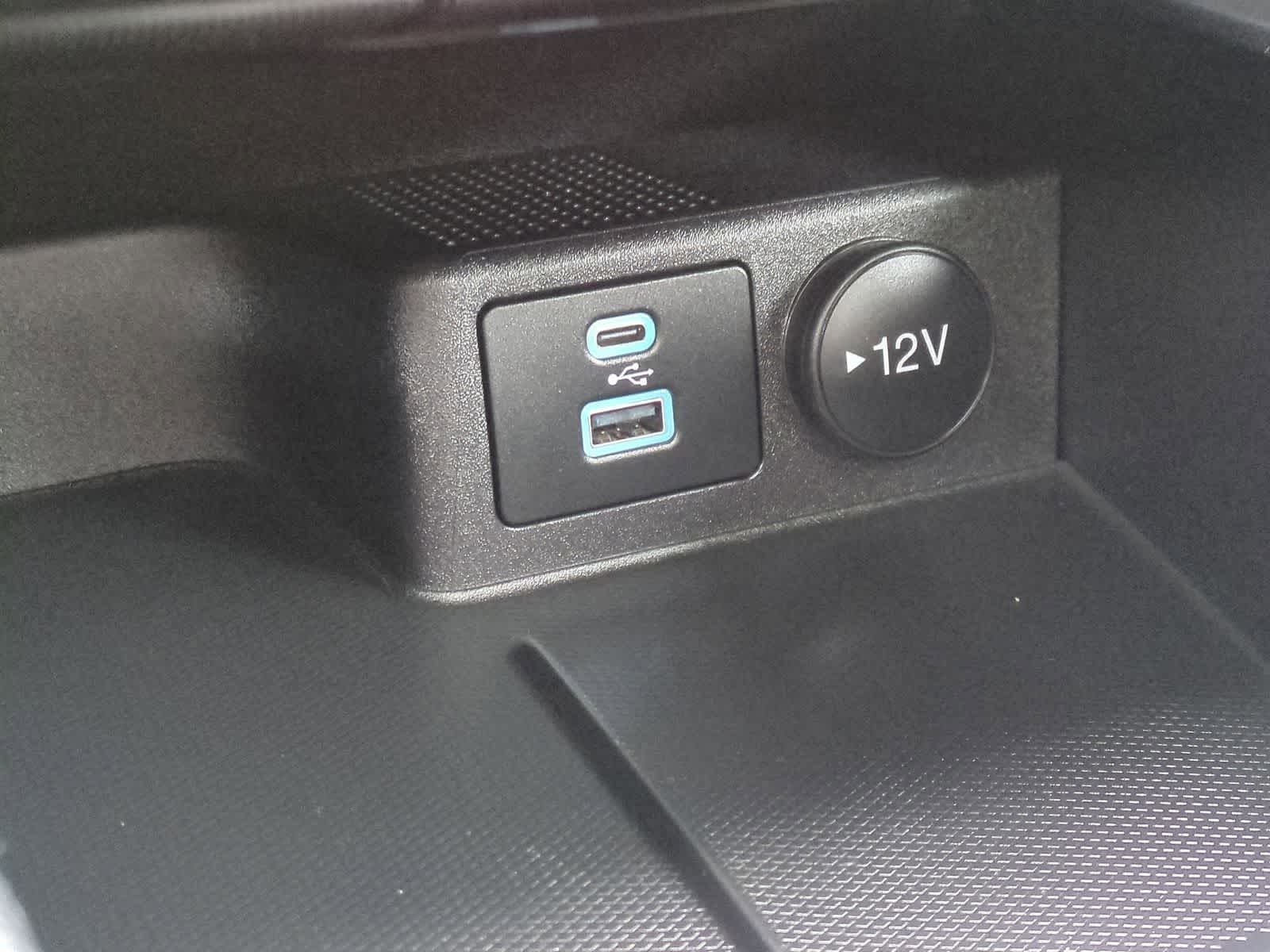 Thumbnail: 2022 Ford Escape - 32