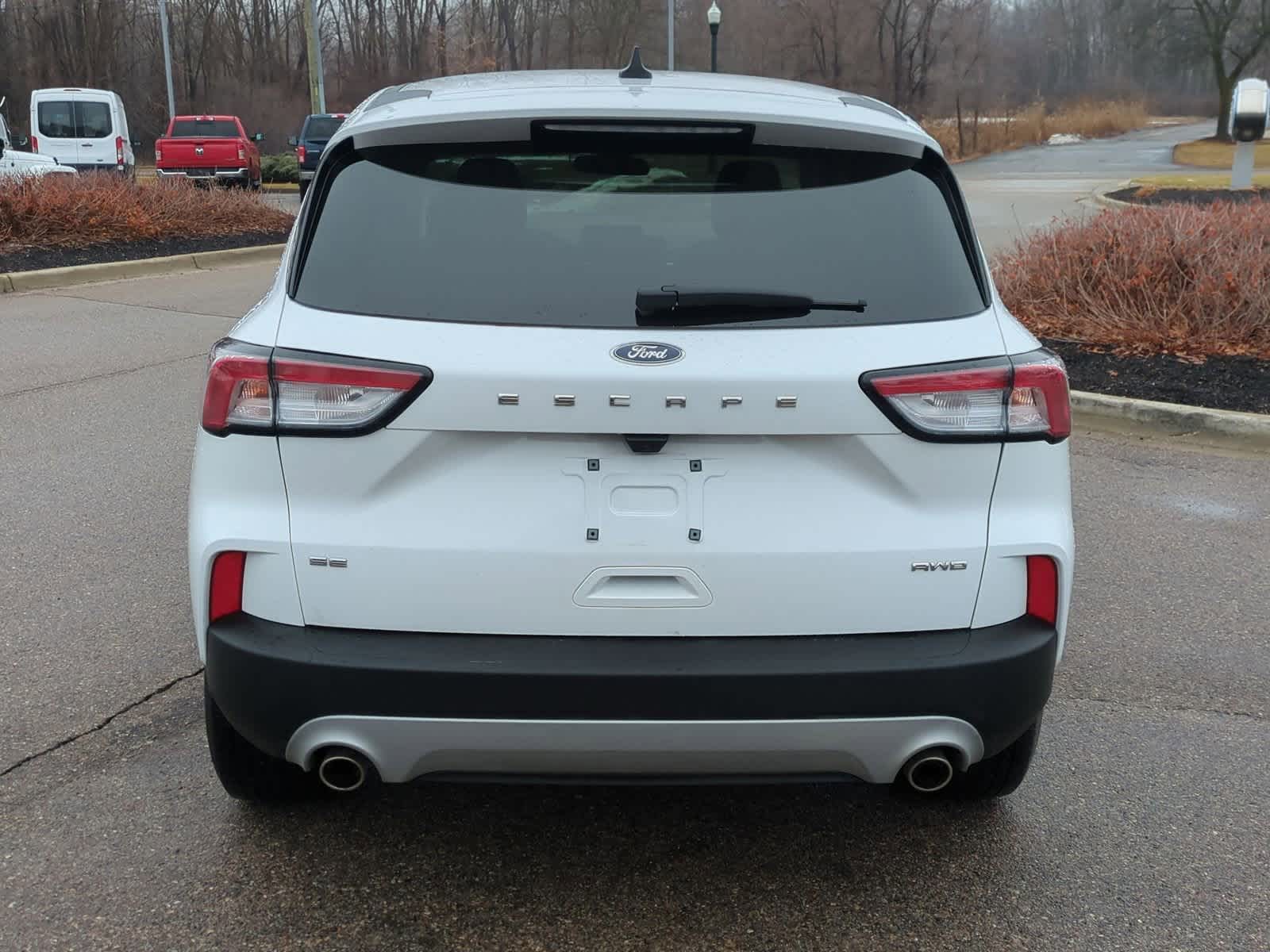 Thumbnail: 2021 Ford Escape - 7
