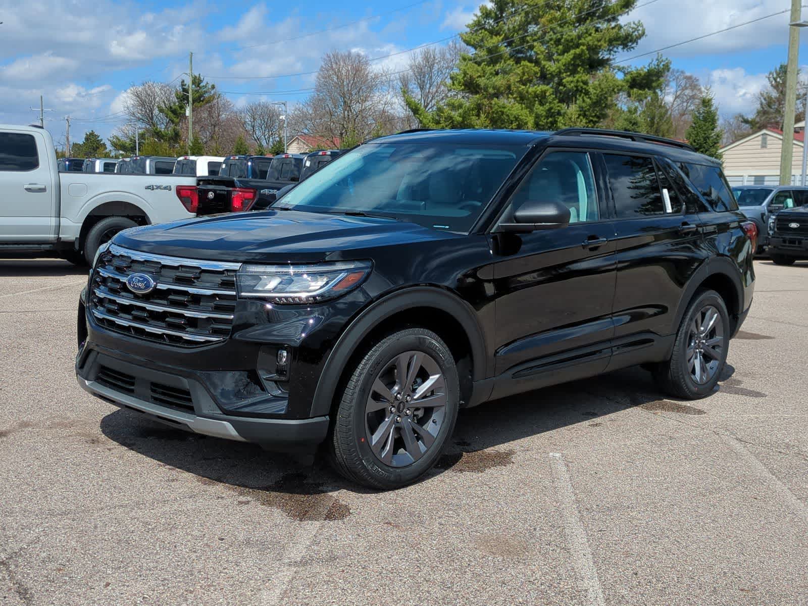 Thumbnail: 2026 Ford Explorer - 4