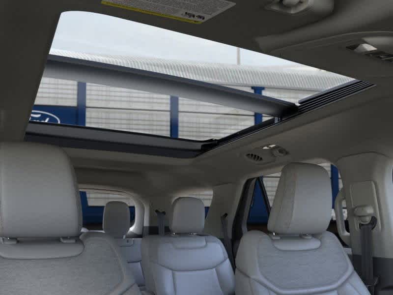 2025 Ford Explorer Active 22