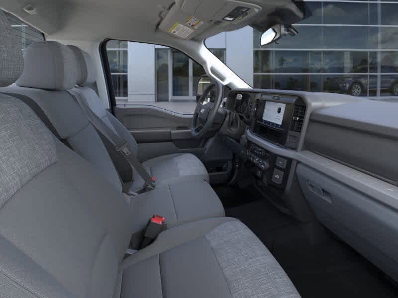 Thumbnail: 2025 Ford Econoline - 11