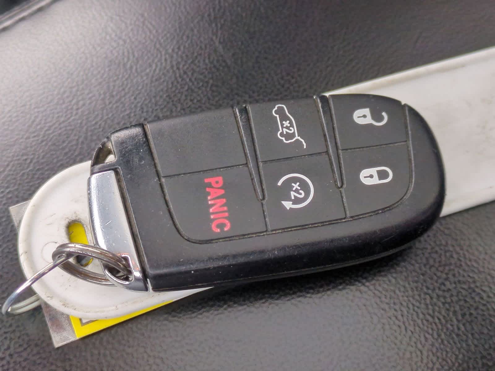 Thumbnail: 2020 Jeep Grand Cherokee - 36