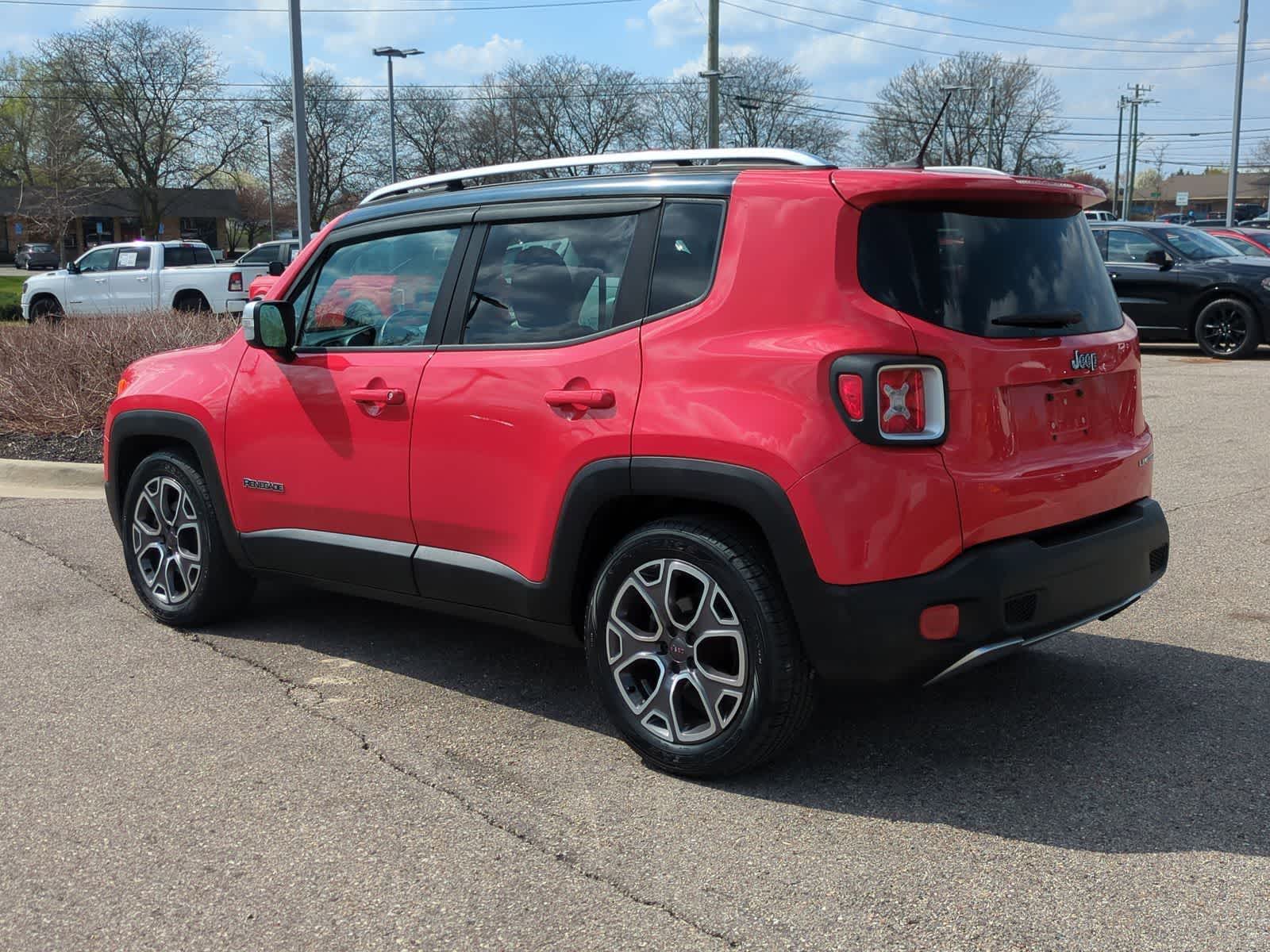 Thumbnail: 2015 Jeep Renegade - 6