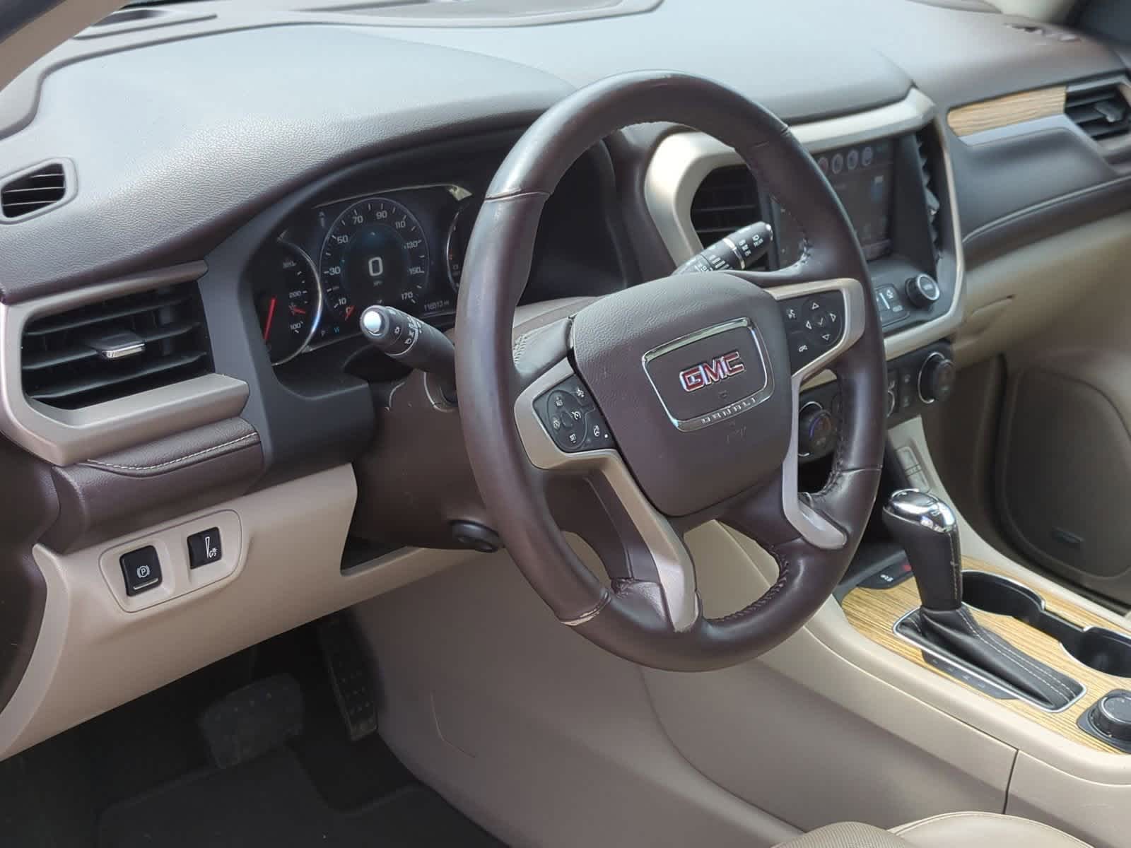 Thumbnail: 2017 GMC Acadia - 10