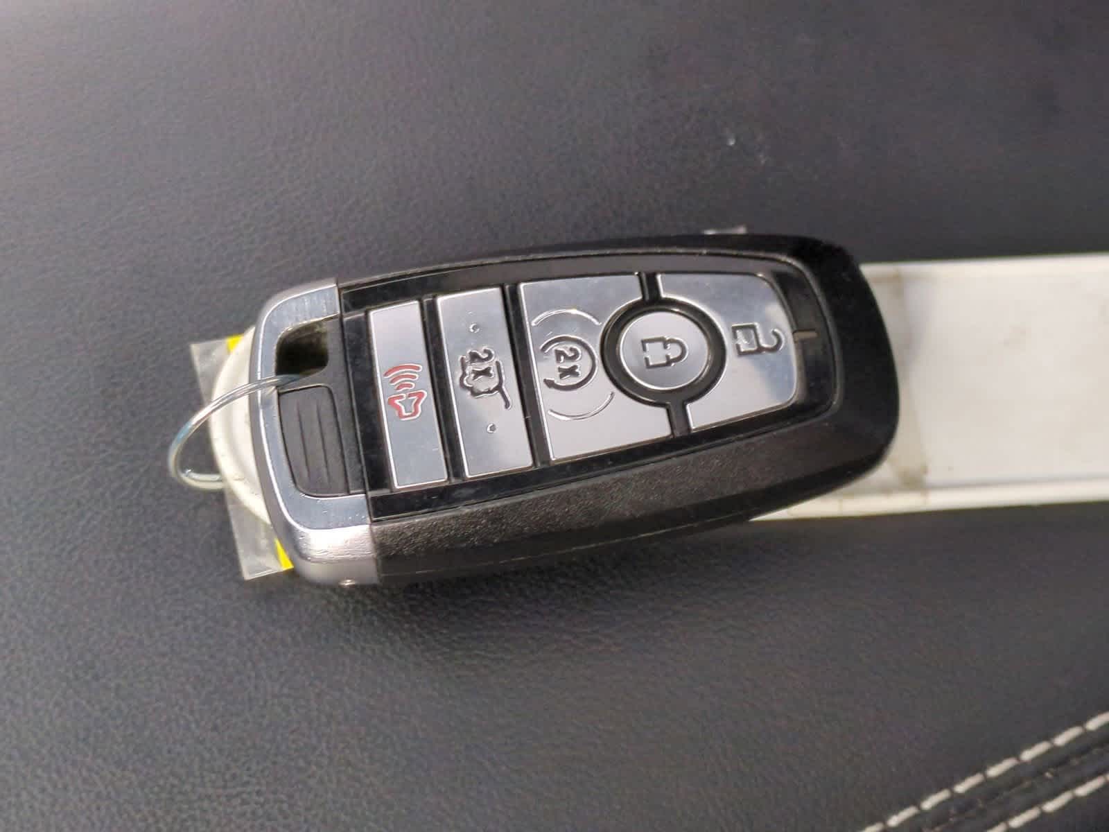 Thumbnail: 2022 Ford Explorer - 39