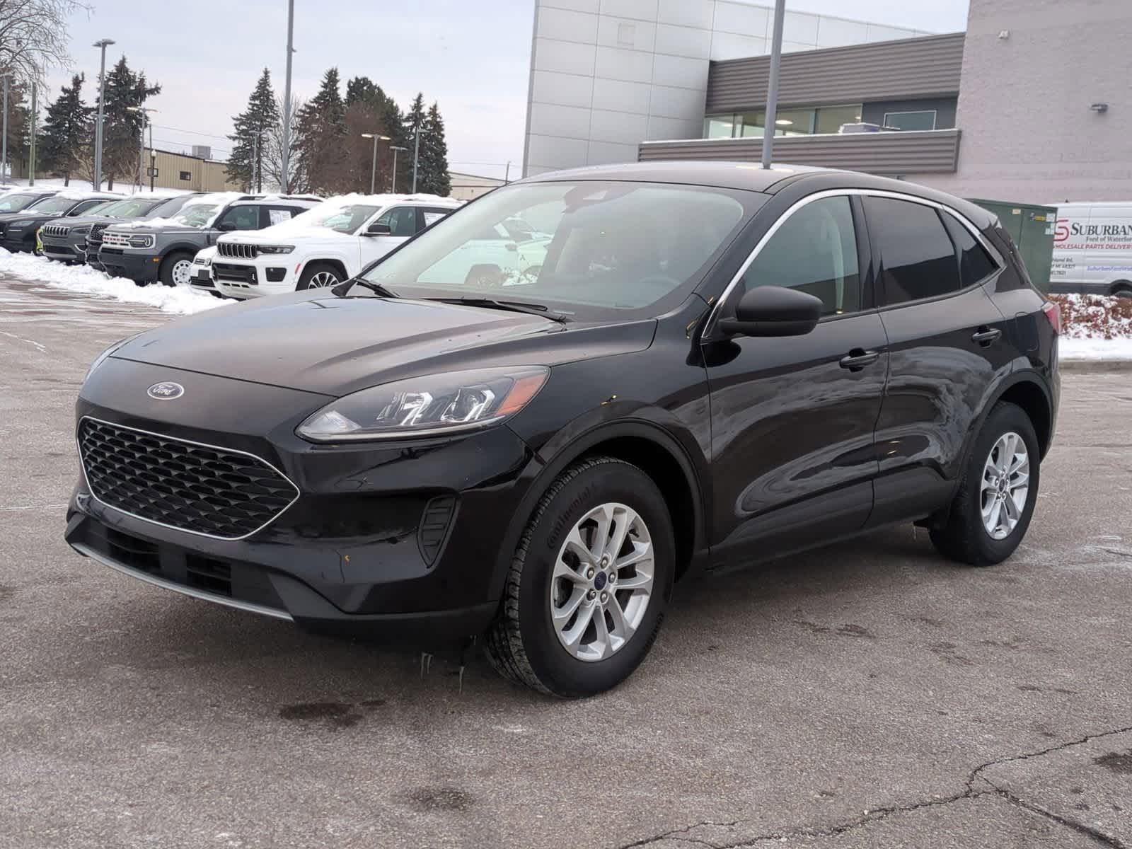 Thumbnail: 2022 Ford Escape - 4