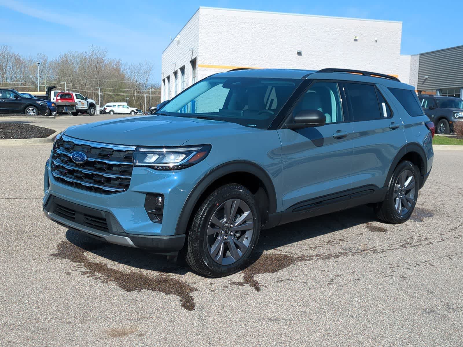 Thumbnail: 2026 Ford Explorer - 4