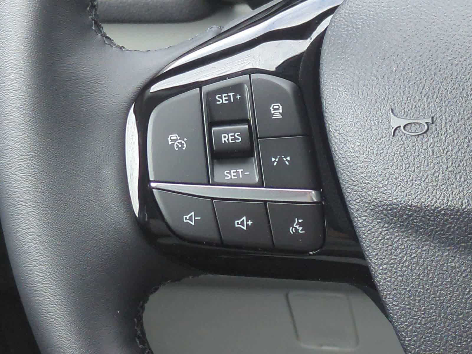 Thumbnail: 2025 Ford Escape - 23