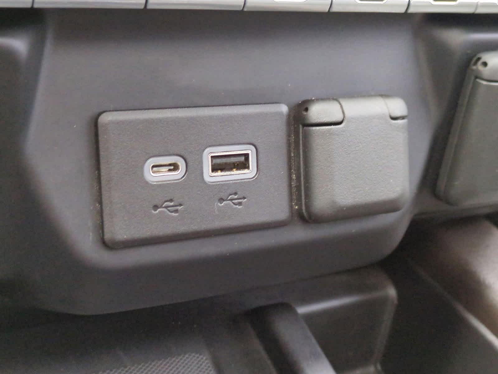 Thumbnail: 2021 GMC Sierra 1500 - 32