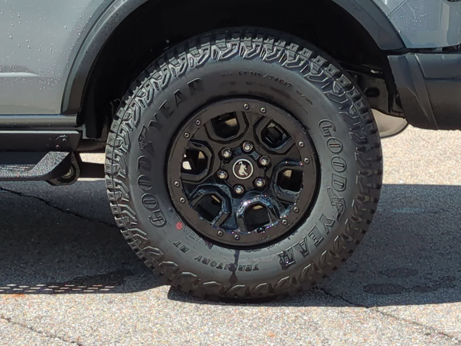 Thumbnail: 2026 Ford Bronco - 14