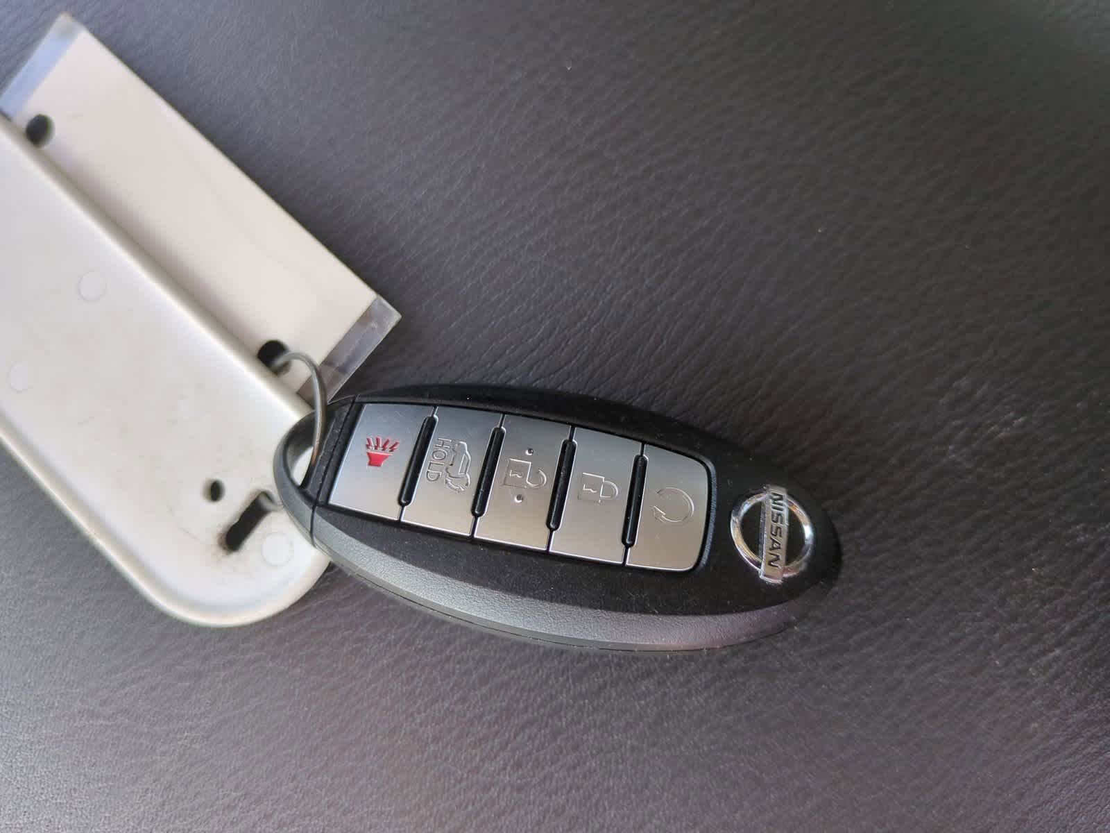 Thumbnail: 2017 Nissan Armada - 36