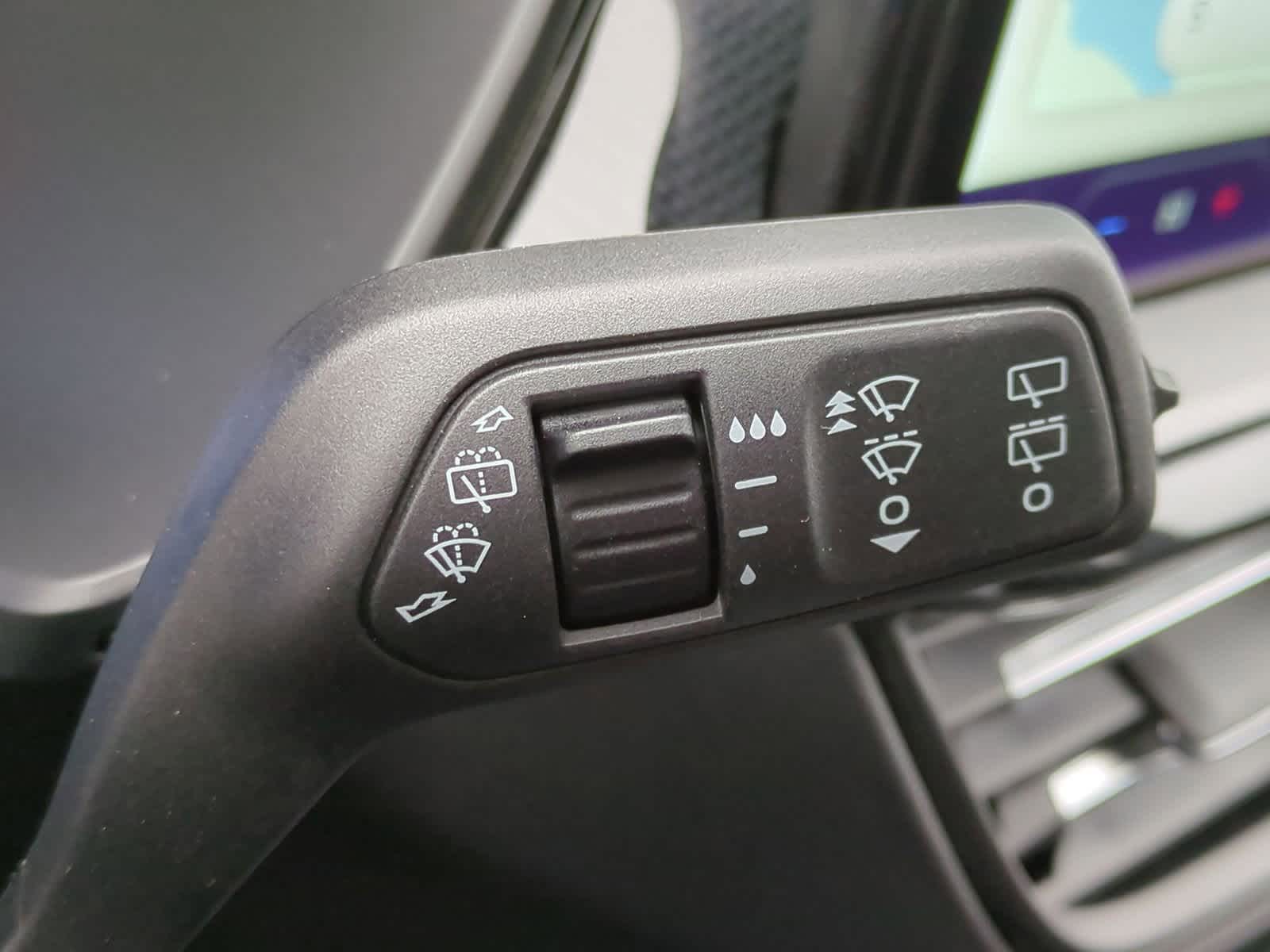 2025 Ford Escape ST-Line Elite 27