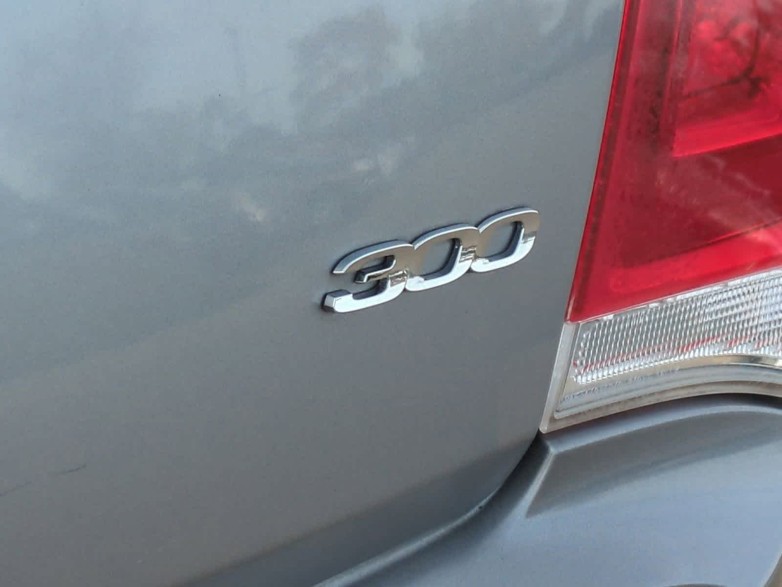 Thumbnail: 2015 Chrysler 300 - 13