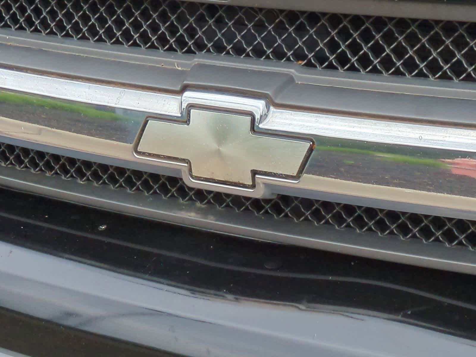 Thumbnail: 2002 Chevrolet TrailBlazer - 12