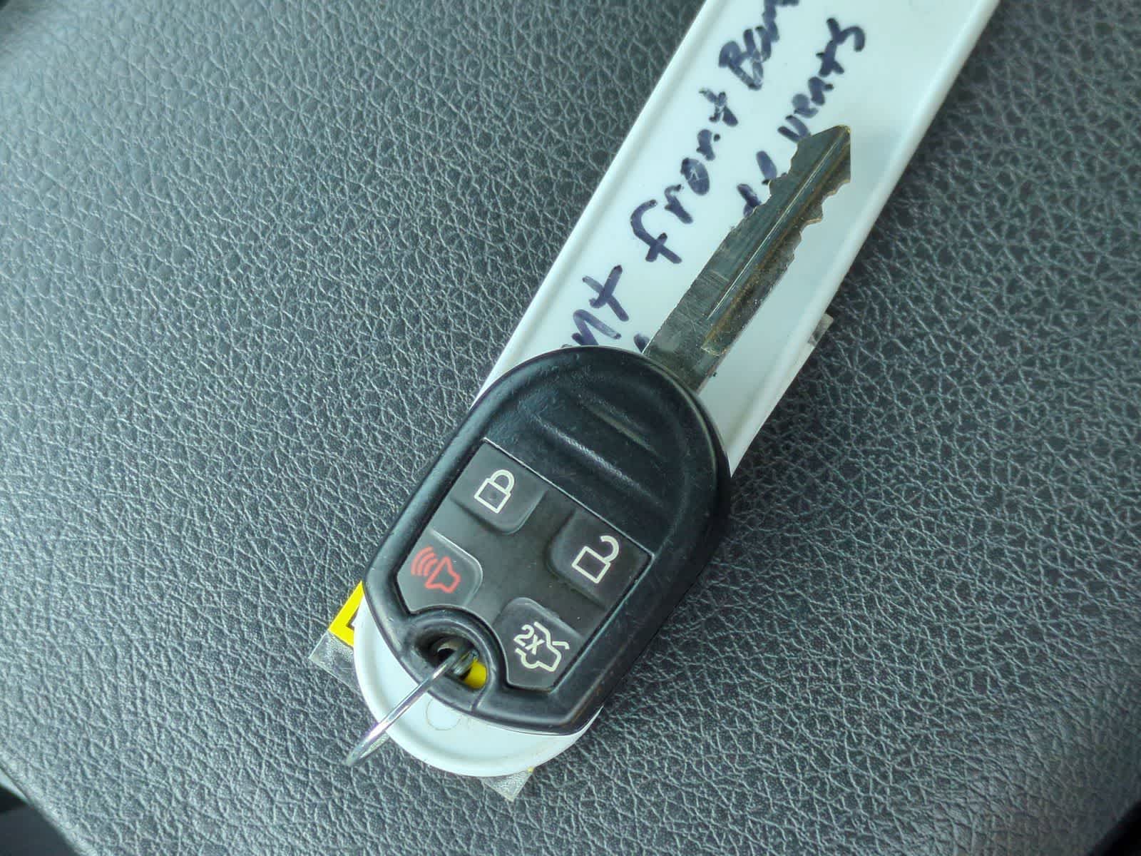 Thumbnail: 2007 Ford Mustang - 32