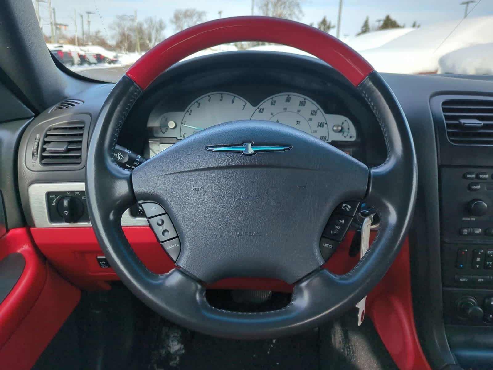 Thumbnail: 2002 Ford Thunderbird - 20