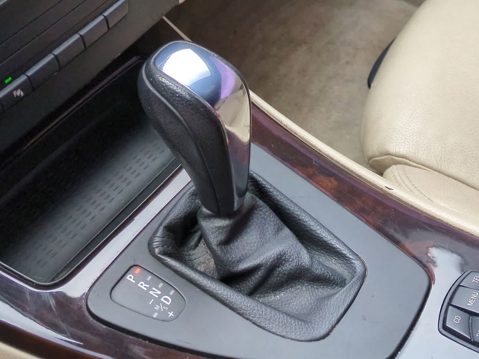 Thumbnail: 2012 BMW 3 Series - 31