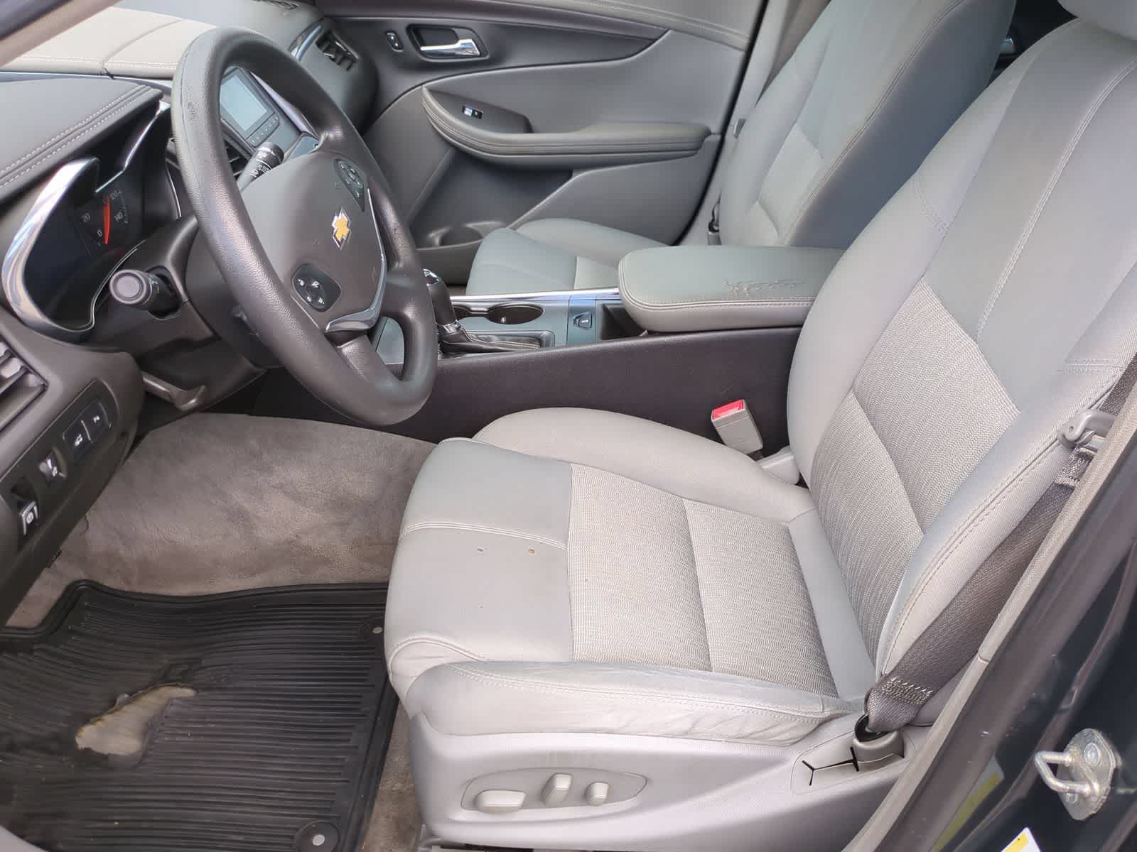 Thumbnail: 2014 Chevrolet Impala - 16
