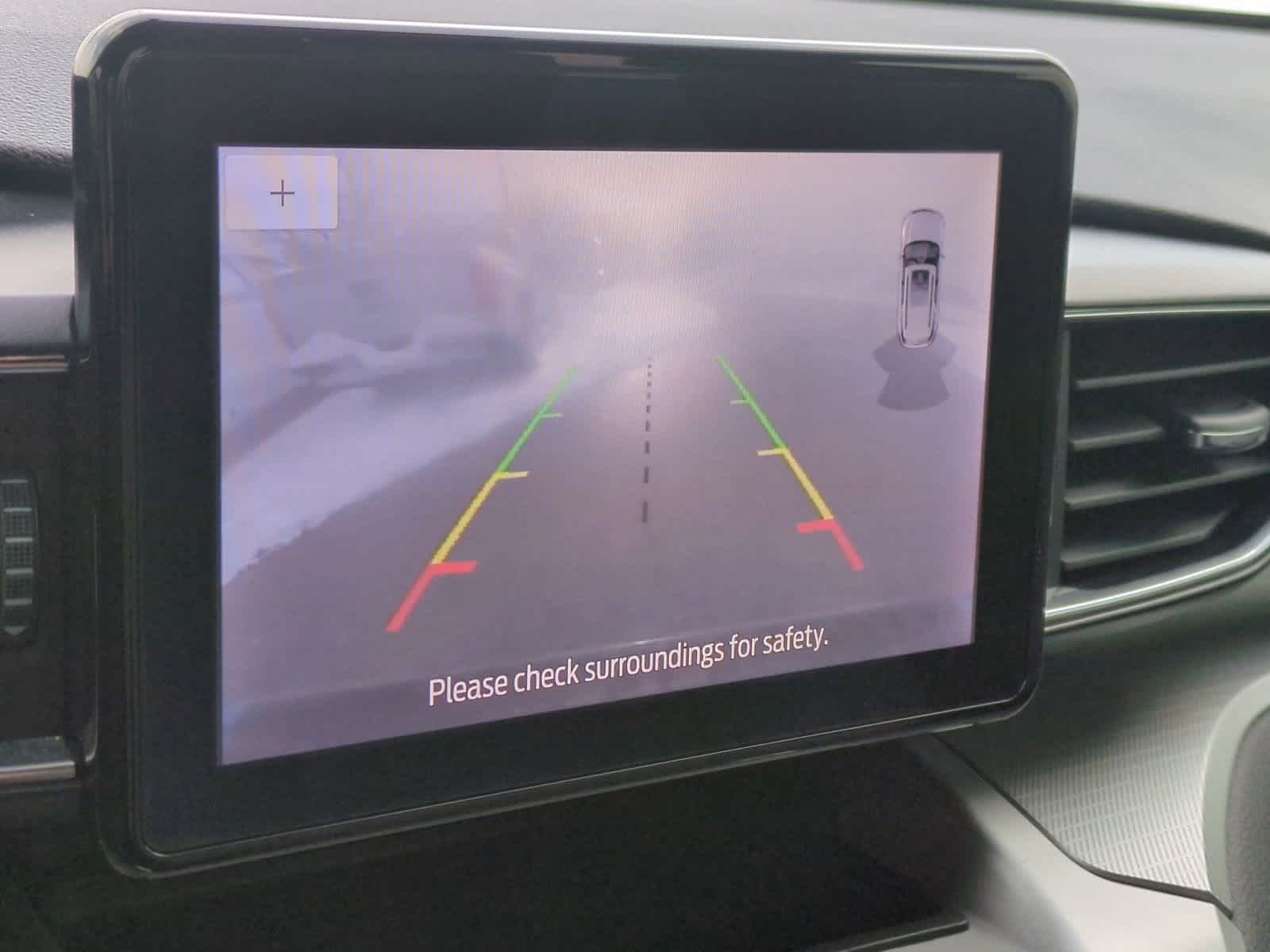 Thumbnail: 2021 Ford Explorer - 30