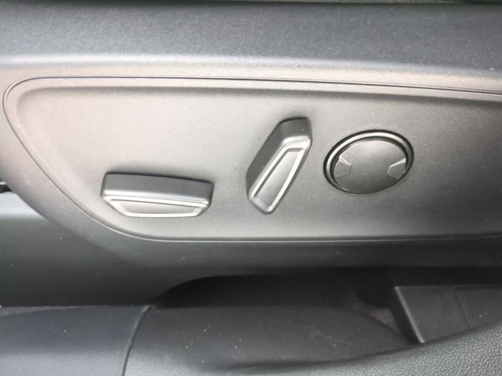 Thumbnail: 2026 Ford Escape - 17