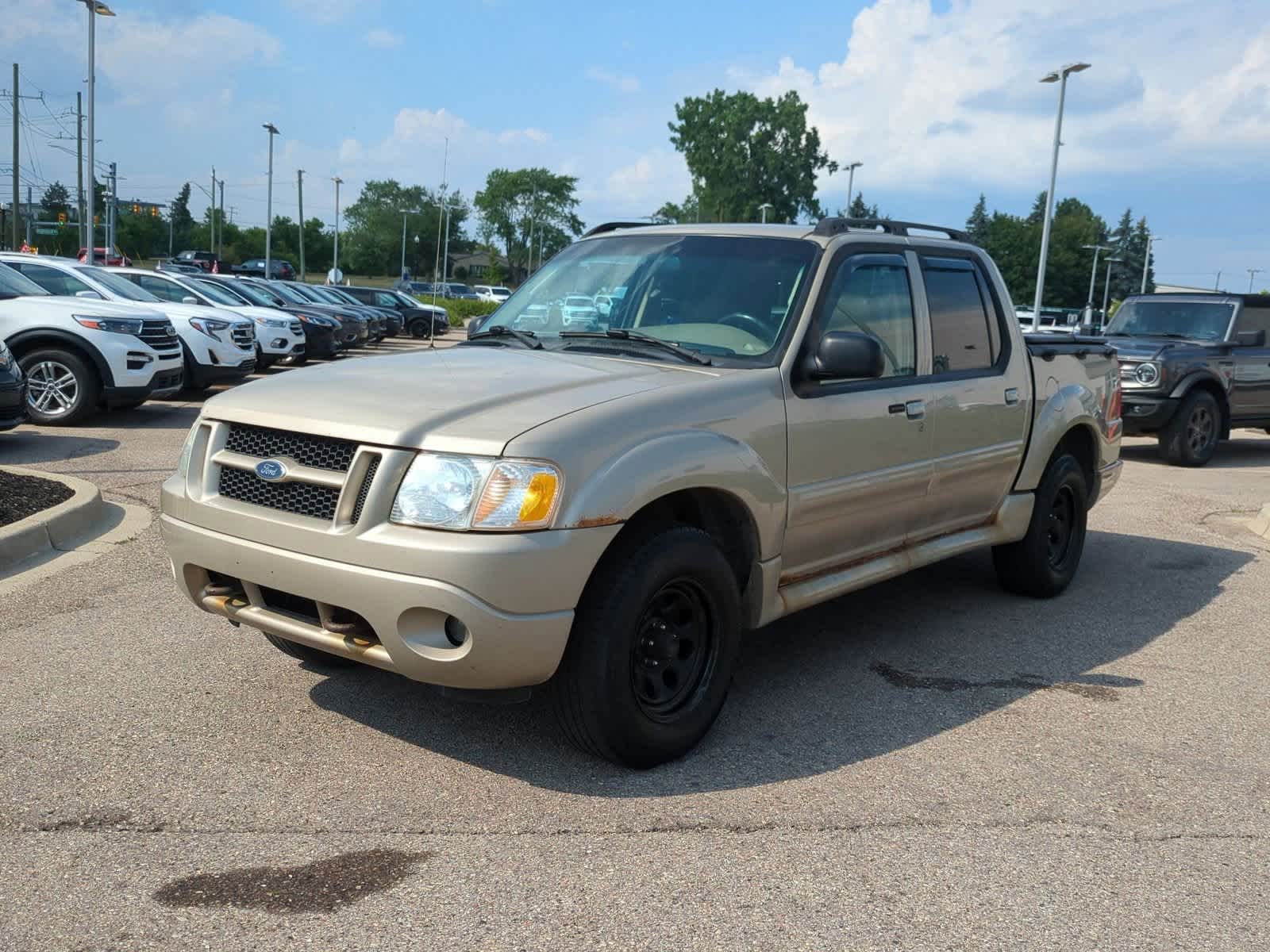 Thumbnail: 2004 Ford Explorer Sport Trac - 4
