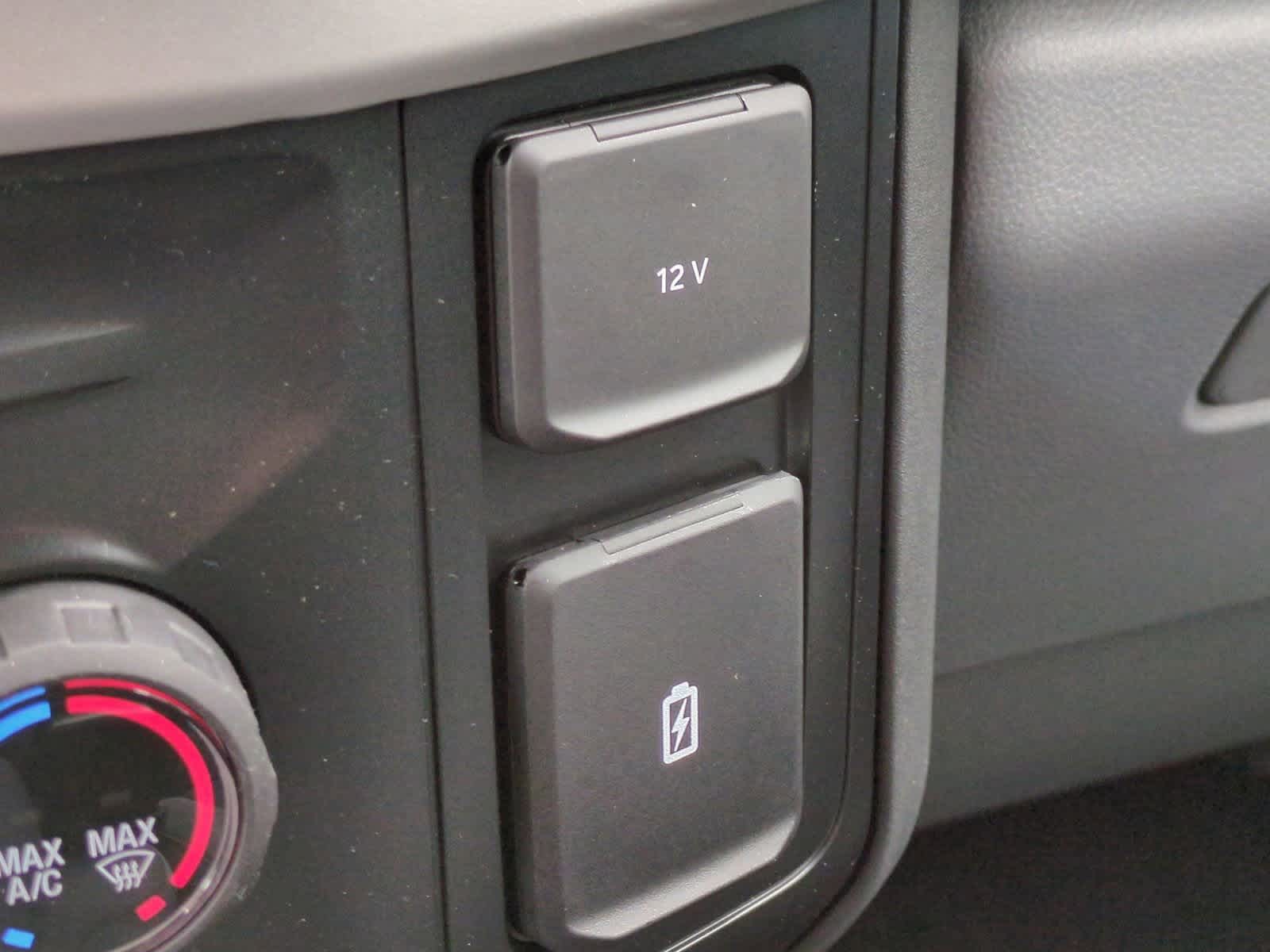 Thumbnail: 2026 Ford Econoline - 28