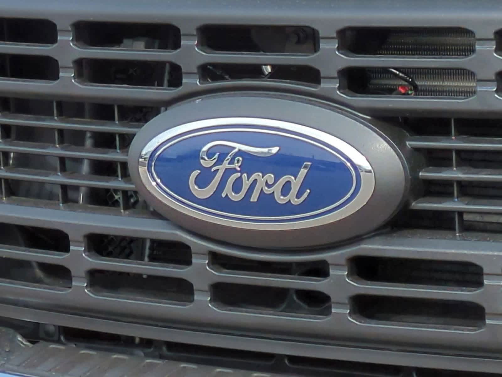 Thumbnail: 2025 Ford Econoline - 12