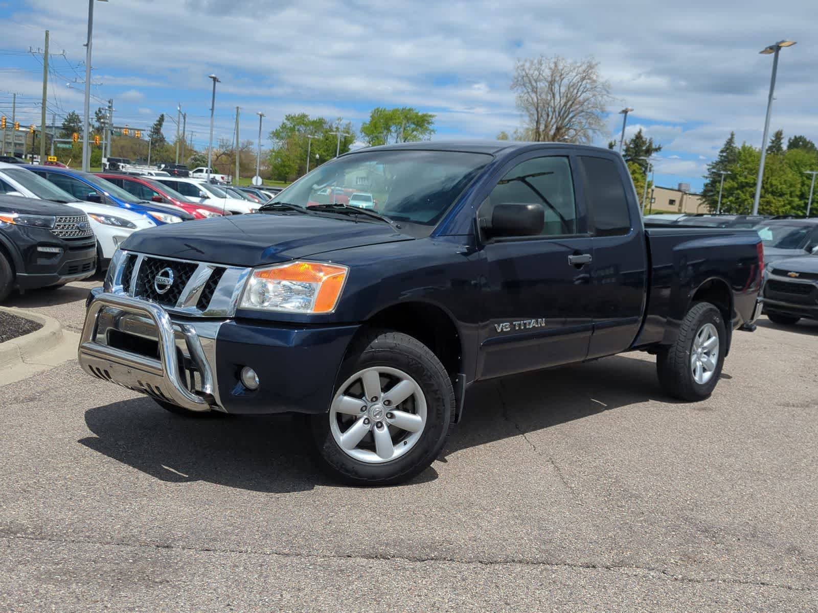 2011 Nissan Titan SV -
                  Waterford, MI