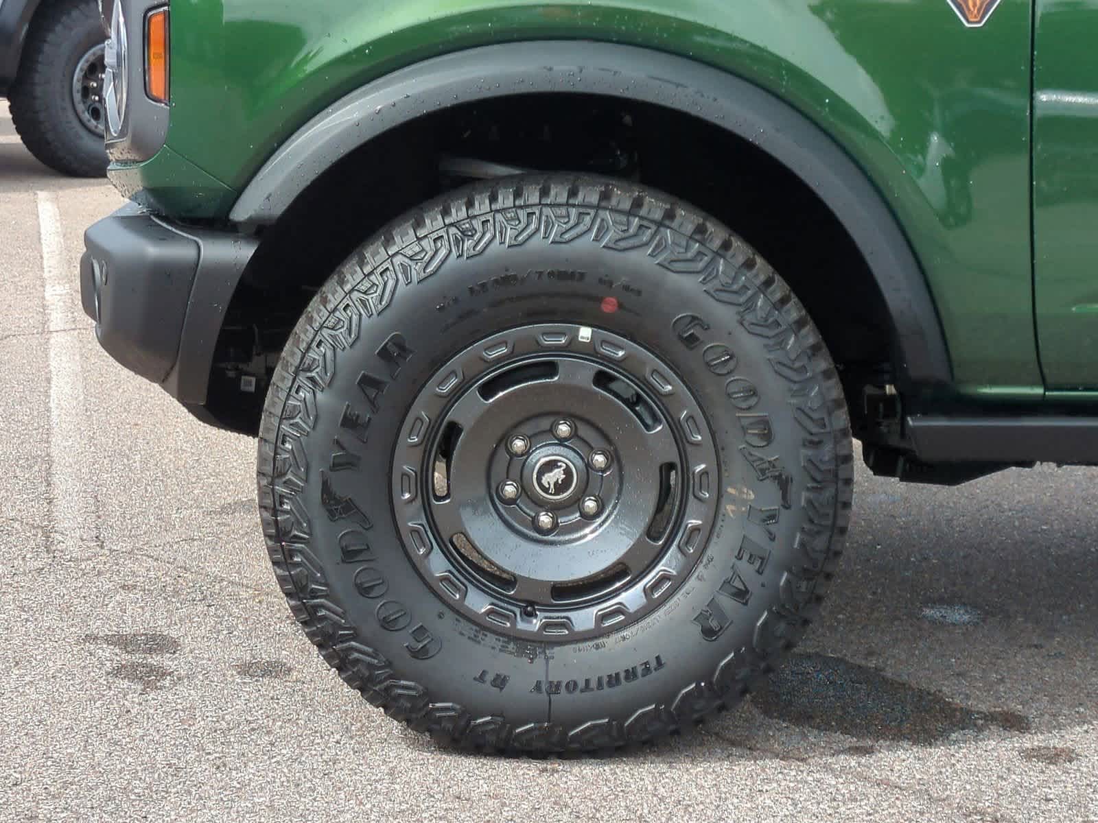 Thumbnail: 2025 Ford Bronco - 14