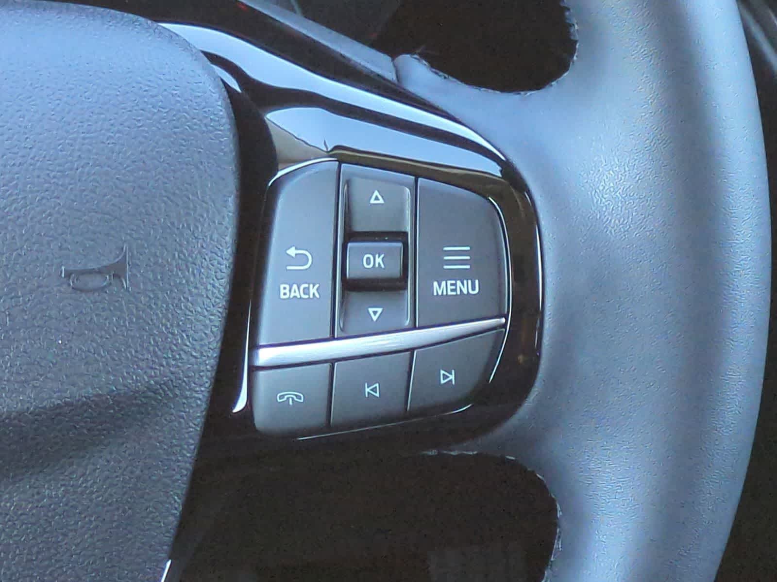 Thumbnail: 2023 Ford Escape - 24