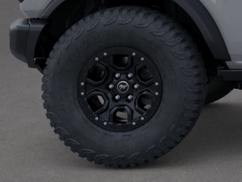 Thumbnail: 2026 Ford Bronco - 21