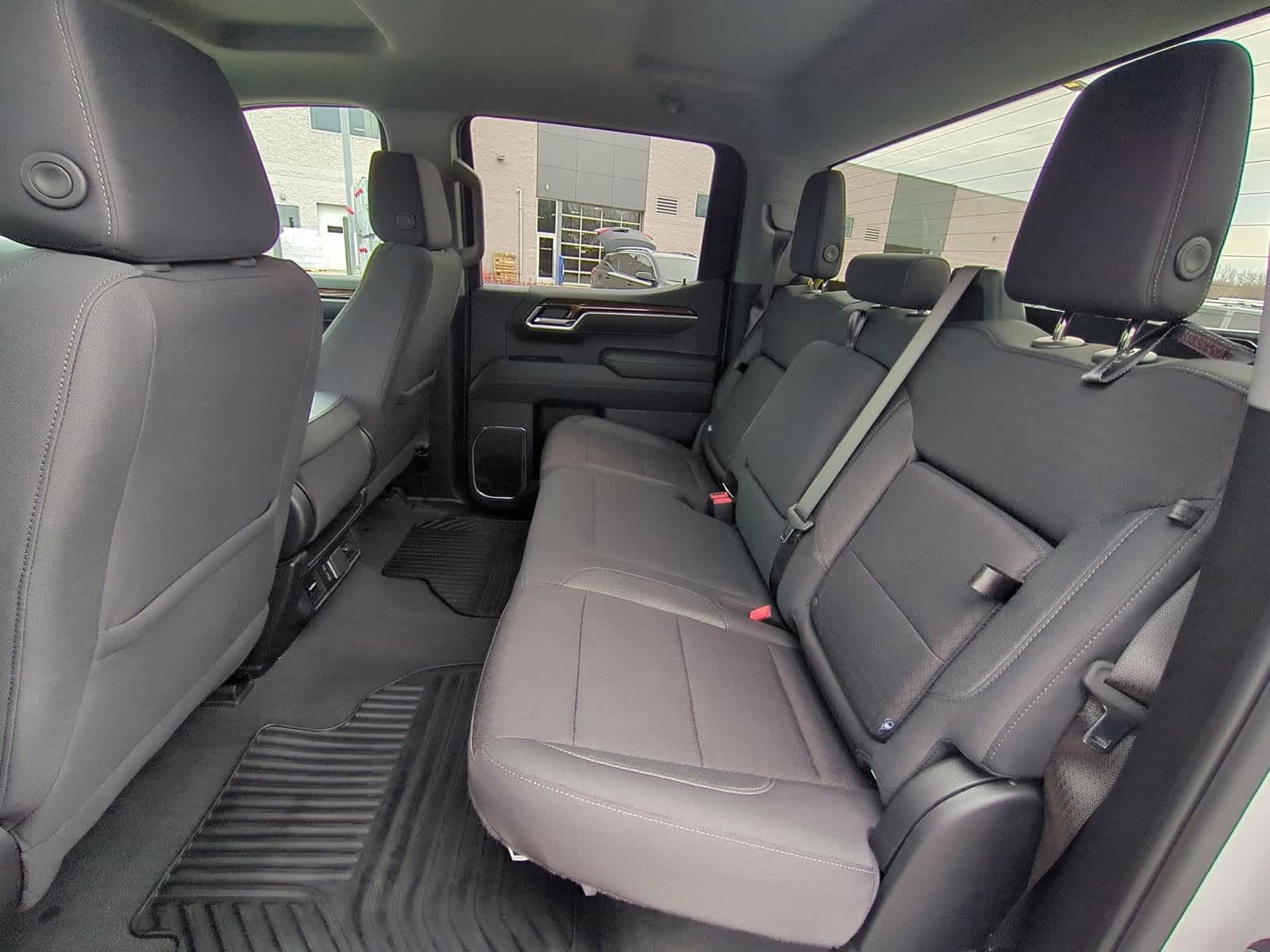 2025 GMC Sierra 1500 Elevation 19