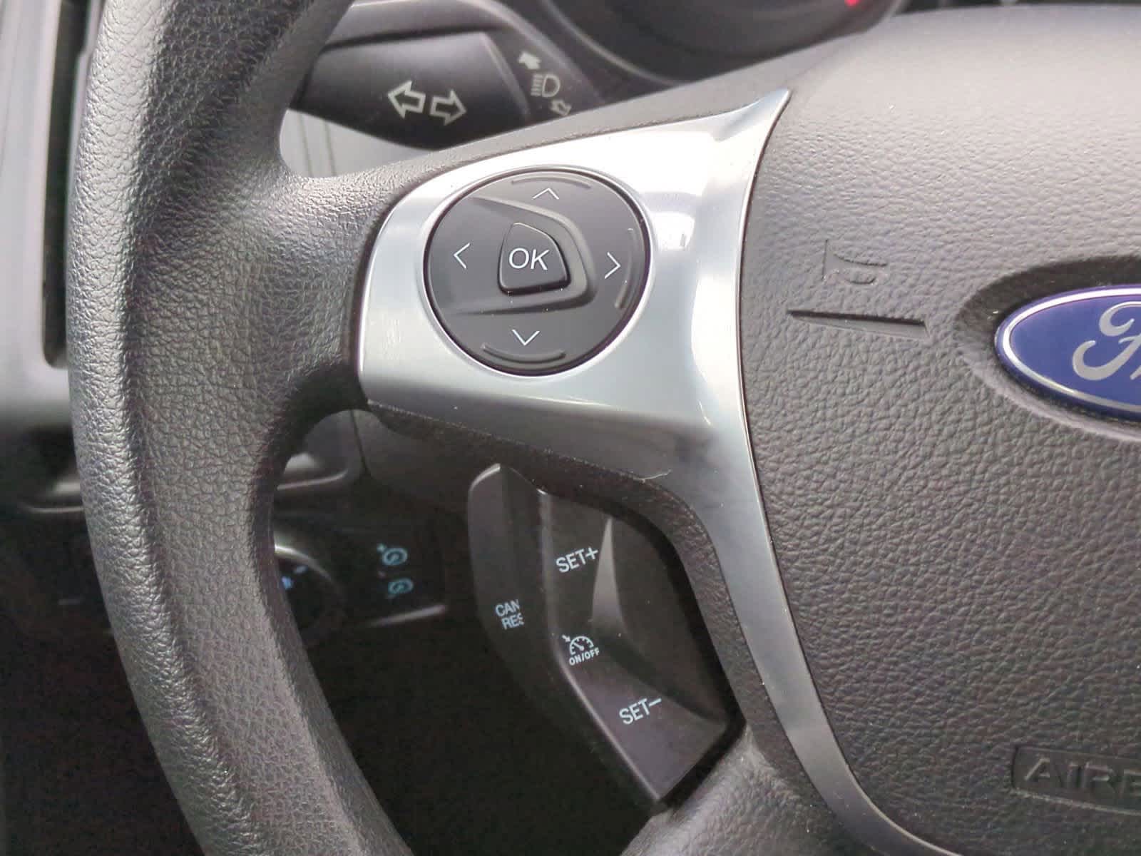 Thumbnail: 2013 Ford Focus - 23