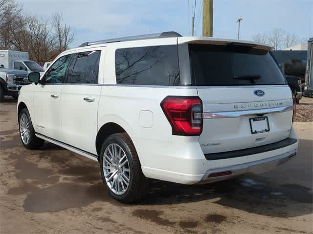 2024 Ford Expedition MAX Platinum photo 3