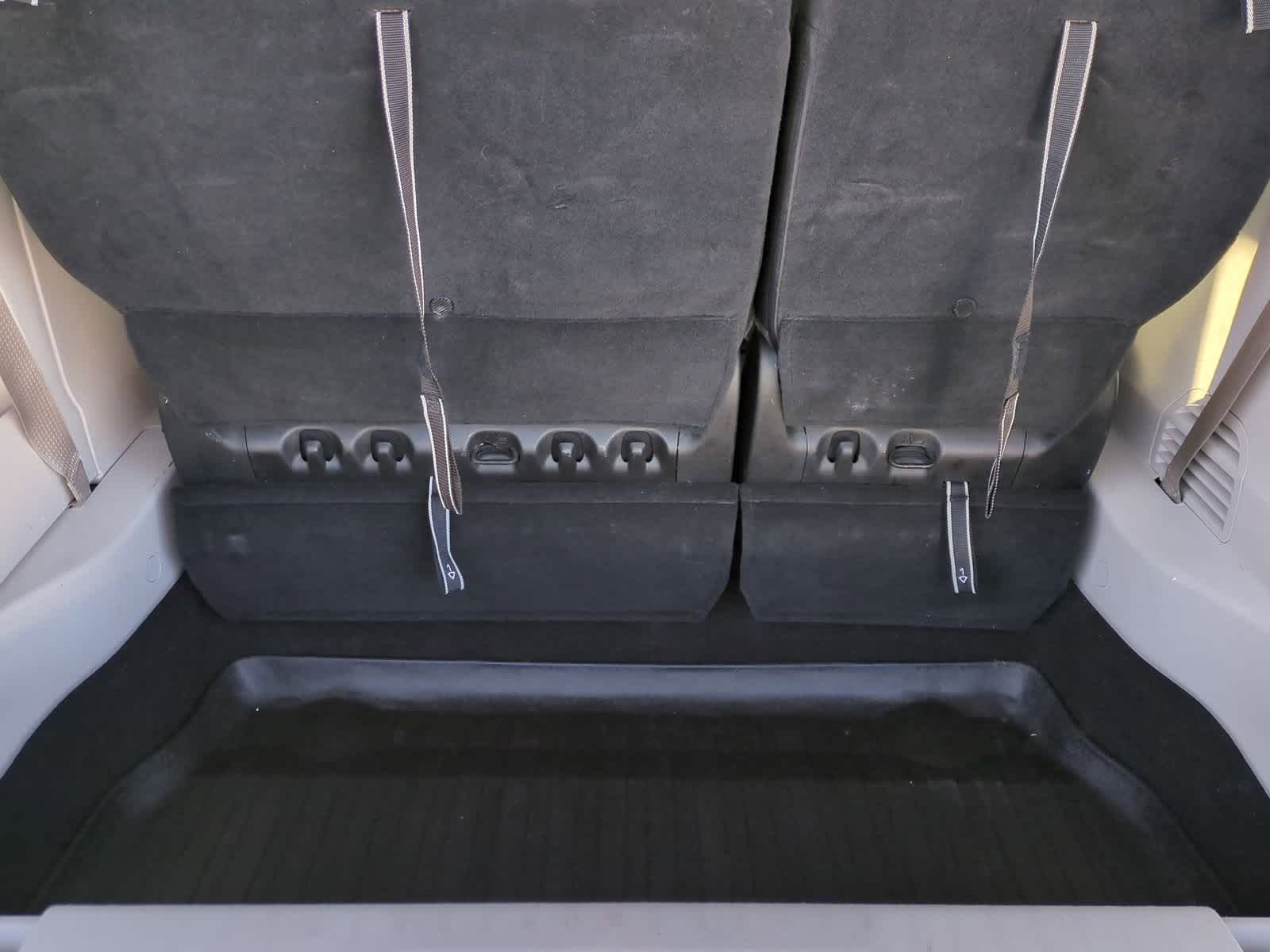 Thumbnail: 2023 Chrysler Pacifica - 37