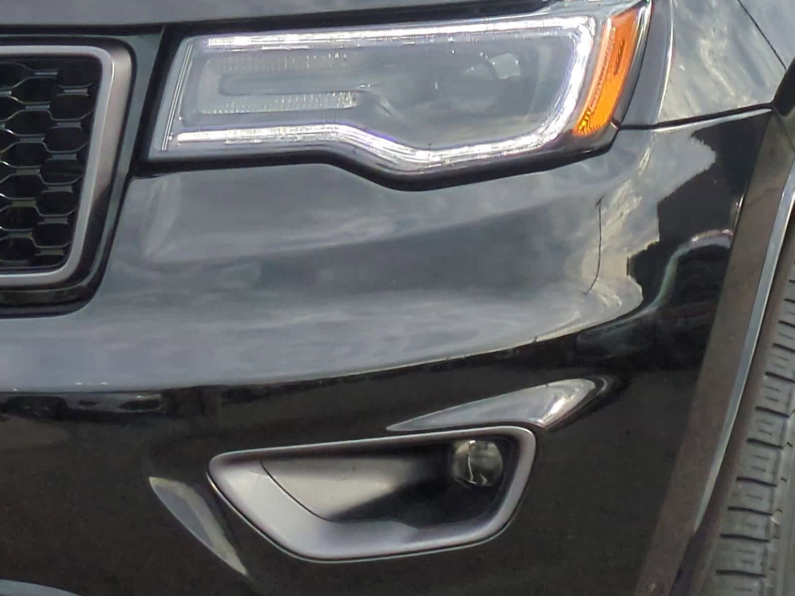 Thumbnail: 2021 Jeep Grand Cherokee - 11