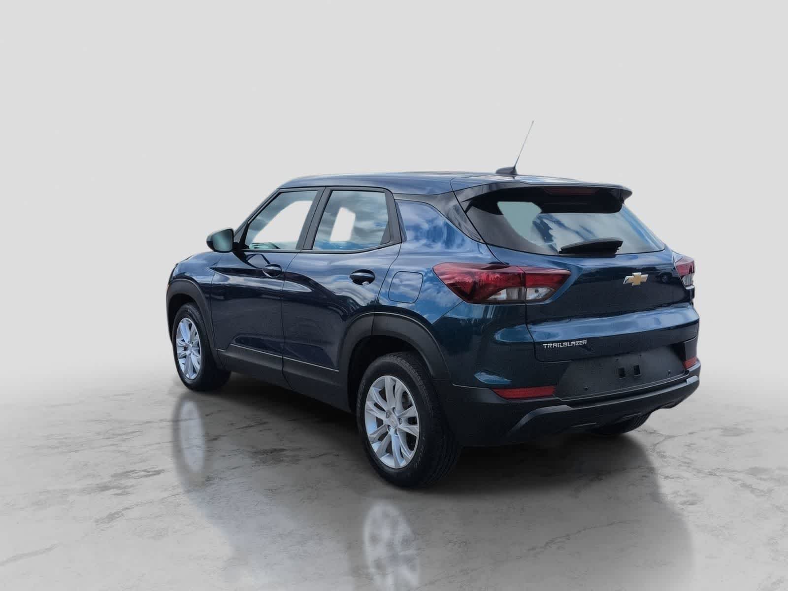 Thumbnail: 2021 Chevrolet TrailBlazer - 6