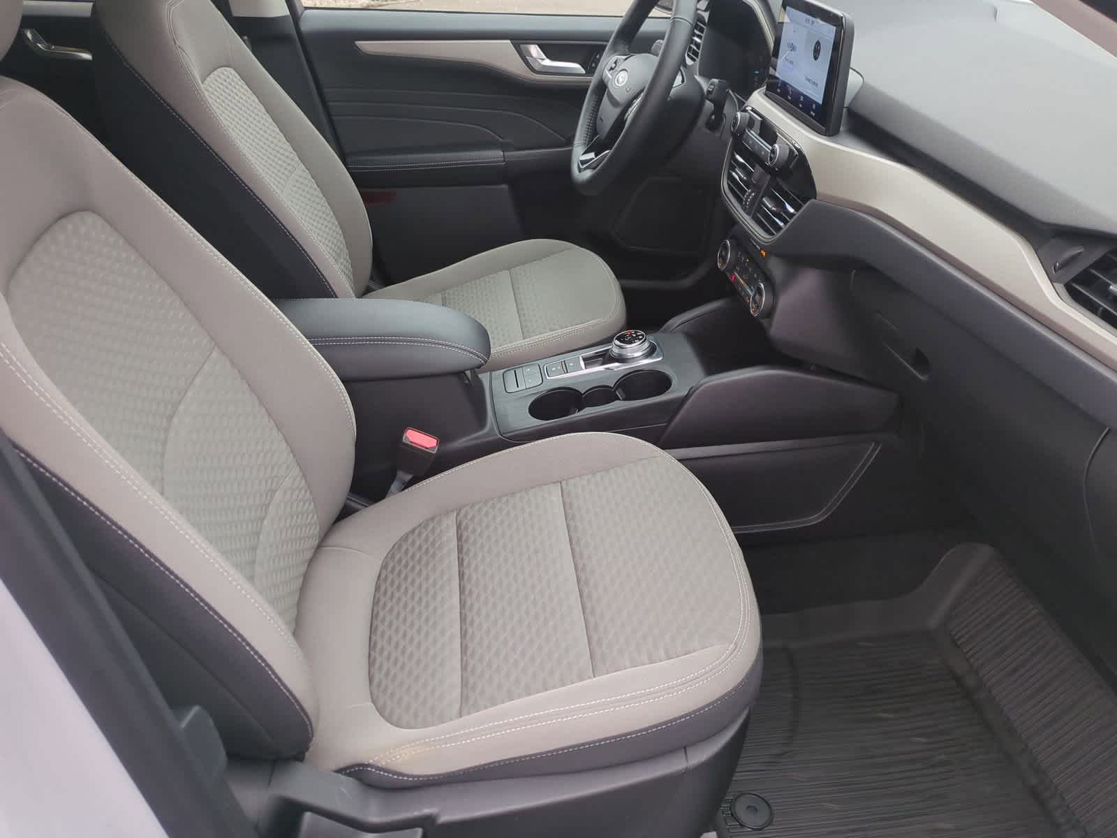 Thumbnail: 2021 Ford Escape - 21