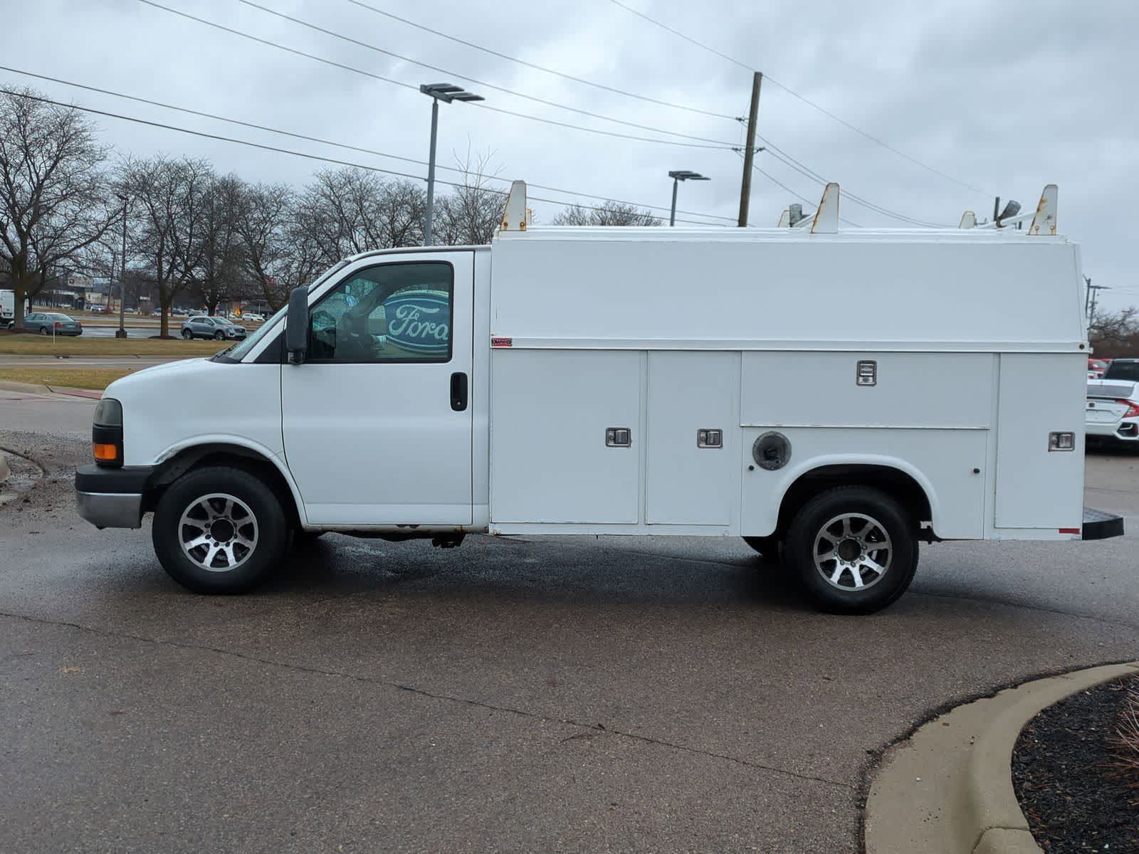 Thumbnail: 2013 GMC Savana - 5