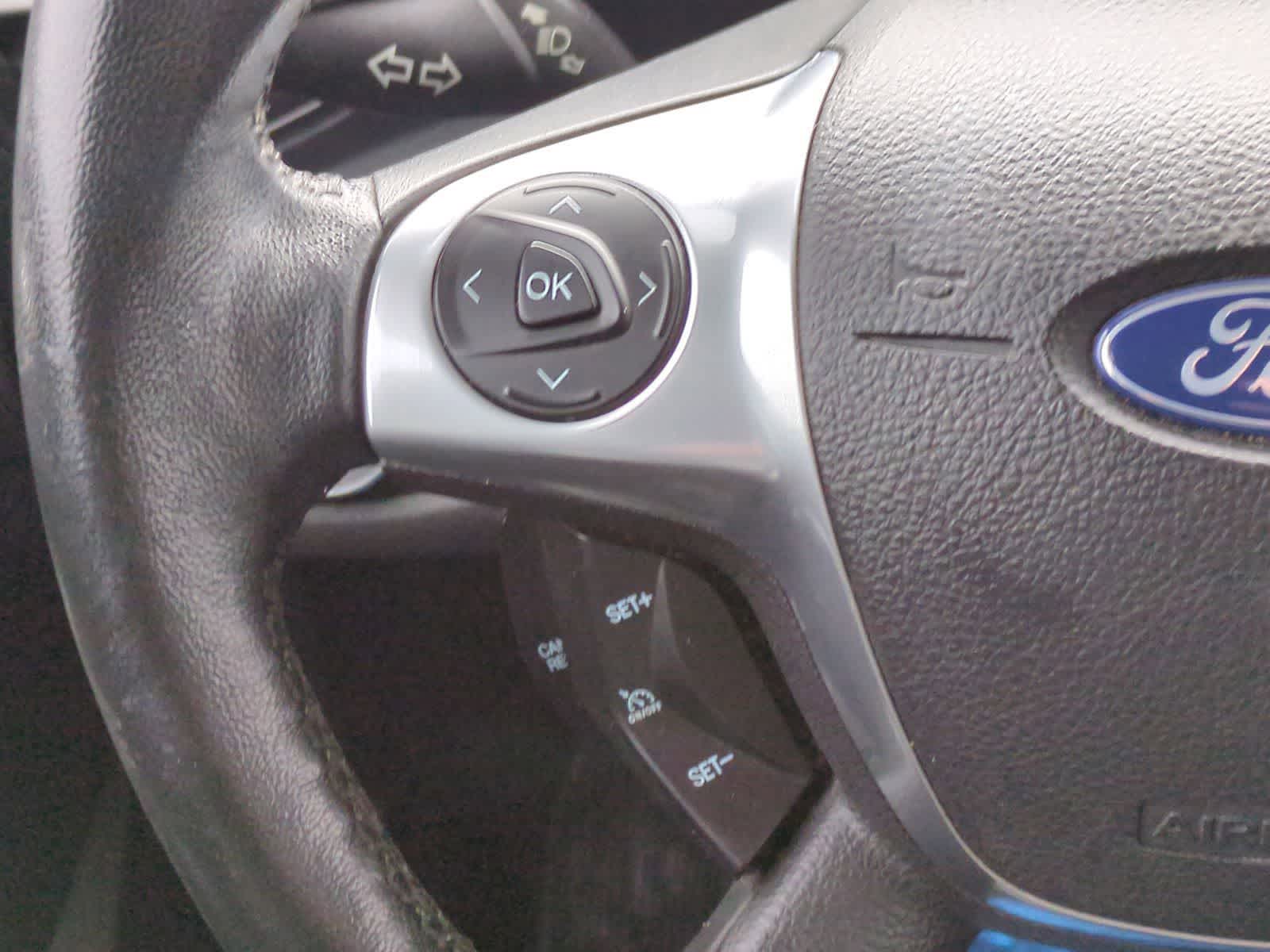 Thumbnail: 2016 Ford Escape - 23